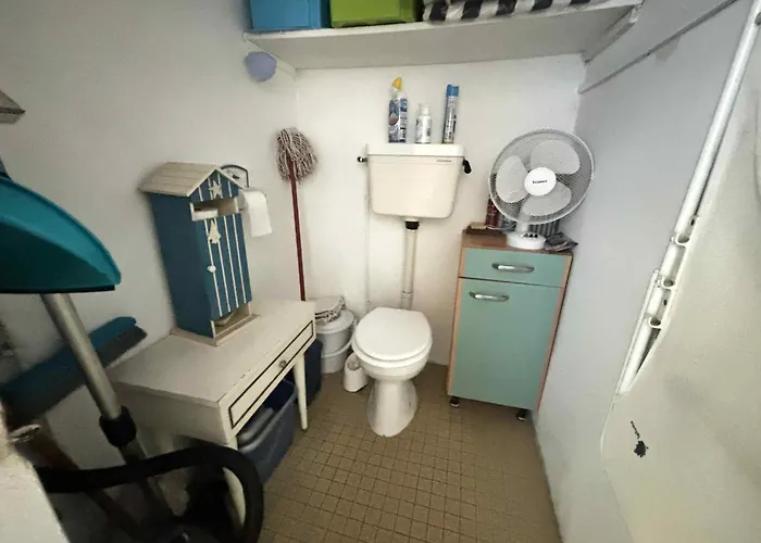 Maison Proche 3ch - Fr-1-194-320 *